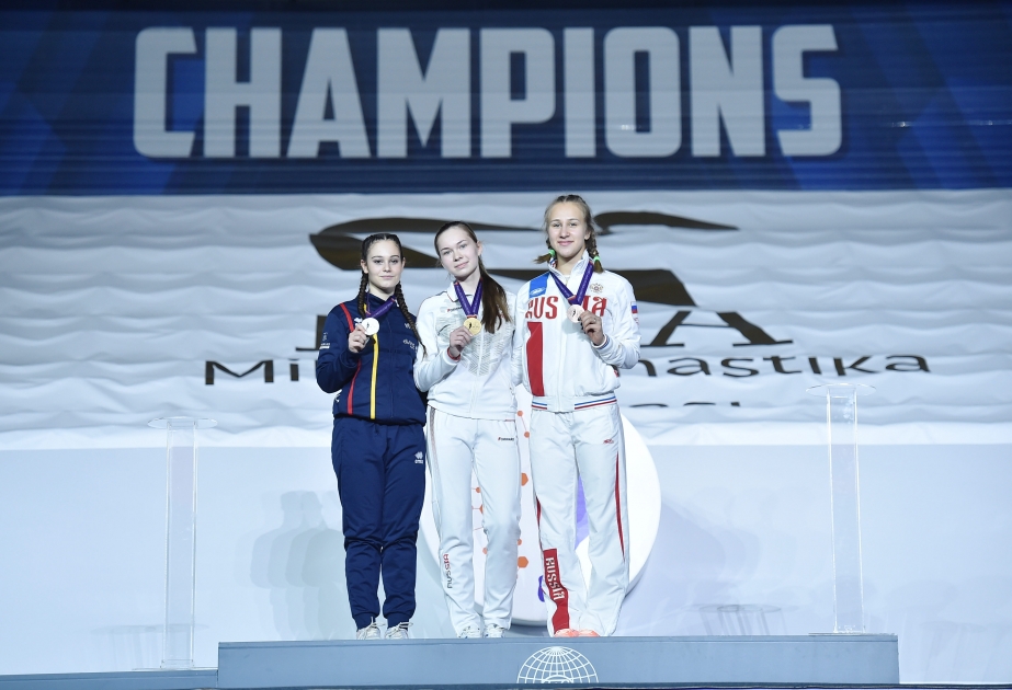 ABŞ gimnastı Aleksandra Mitnik 28-ci dünya yaş qrupları yarışlarında birinci olub