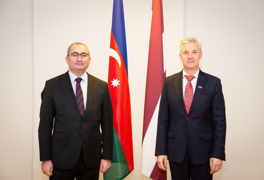 Azerbaiyán y Letonia discuten la cooperación bilateral