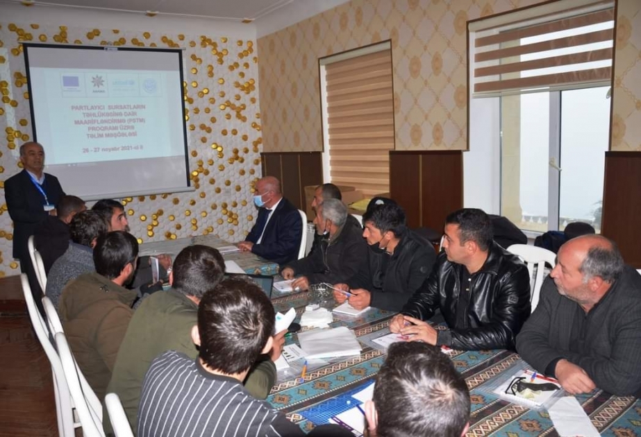 Daşkəsəndə mina və partlayıcı sursatların təhlükəsinə dair maarifləndirmə tədbiri keçirilib