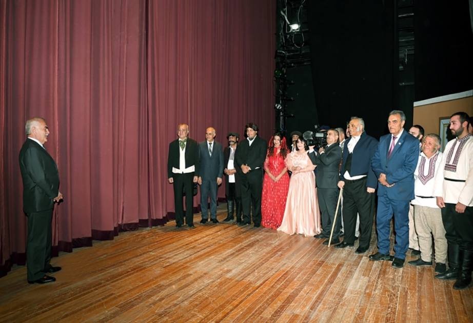 Naxçıvan teatrında “Müfəttiş” əsəri tamaşaya qoyulub