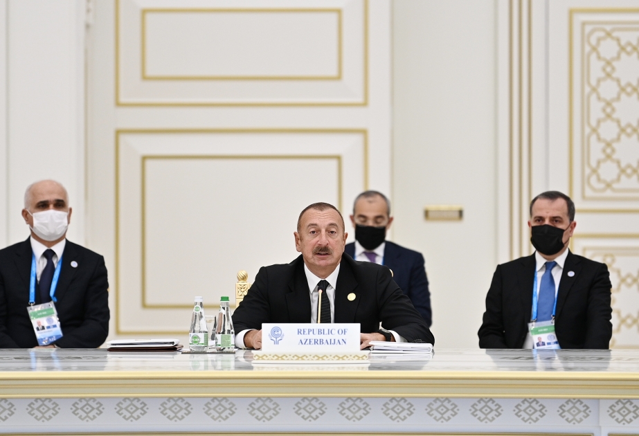 Президент: Достижения Азербайджана высоко оцениваются международными структурами