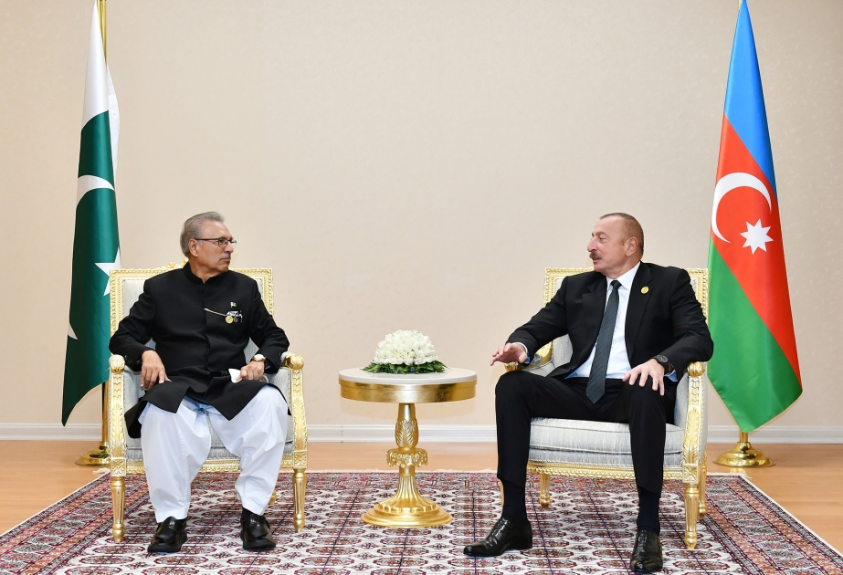 Prezident İlham Əliyevin Pakistan Prezidenti Arif Alvi ilə görüşü olub YENİLƏNİB-1 VİDEO