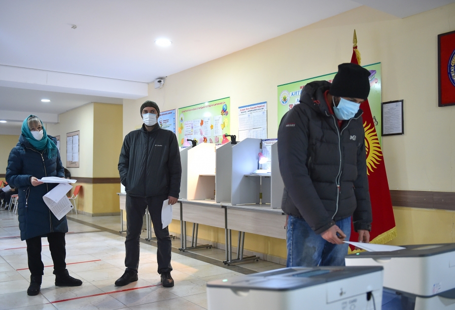 Qırğızıstan parlamentinə seçkilər başa çatıb