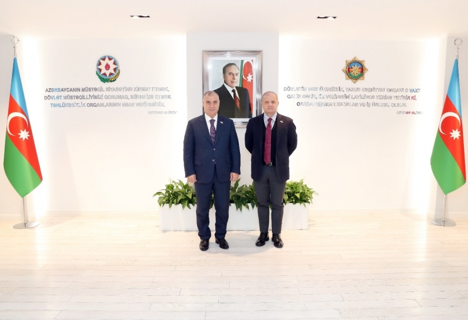 El jefe del Servicio de Seguridad del Estado de la República de Azerbaiyán se ha reunido con el comandante en jefe de la Guardia de Finanzas italiana