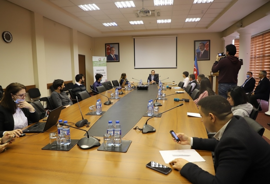 Mərkəzi Bankda media nümayəndələri üçün növbəti təlim keçirilib