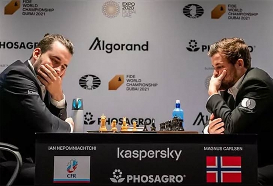 Carlsen y Nepomniachtchi retoman match por corona mundial de ajedrez