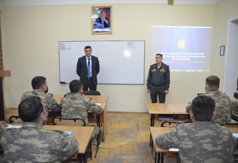Azərbaycan Ordusunun Təlim və Tədris Mərkəzində seminar keçirilib