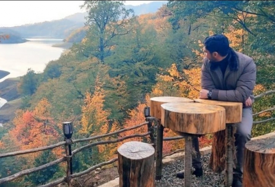 Der Herbst in all seiner Schönheit -Astara
