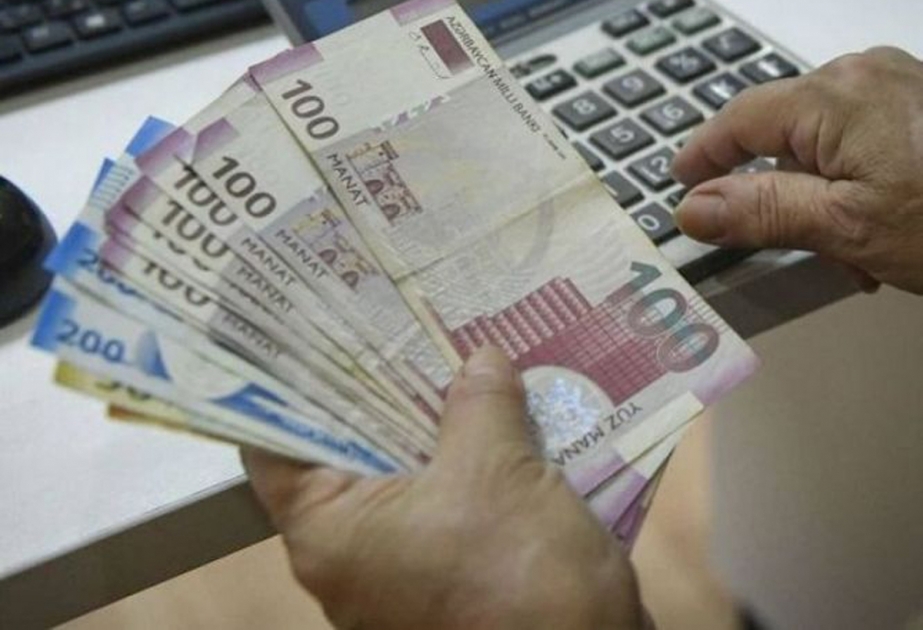Muxtar respublika iqtisadiyyatında bir işçiyə hesablanmış ortaaylıq əməkhaqqı 545 manatı ötüb