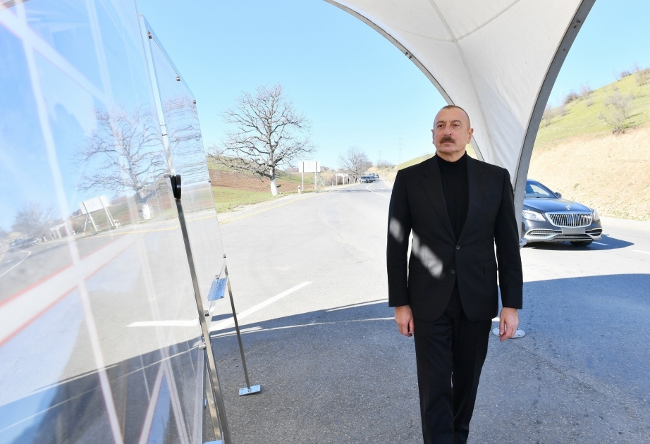 Le président Ilham Aliyev inaugure la route Gouba-Gonagkend VIDEO