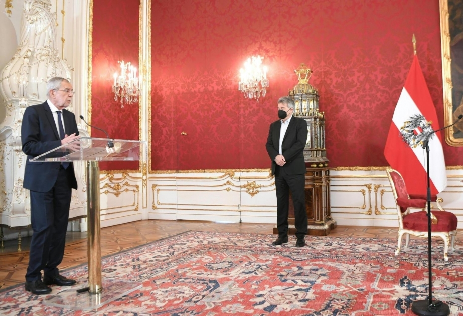 Autriche : Karl Nehammer prête serment en tant que nouveau chancelier