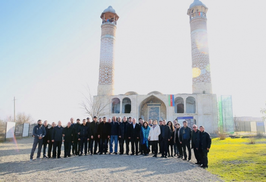 رئاسات غرف مراجعات الحسابات التركية والباكستانية والكازاخية والاذربيجانية تزور أغدام المحررة من الاحتلال الأرميني – صور