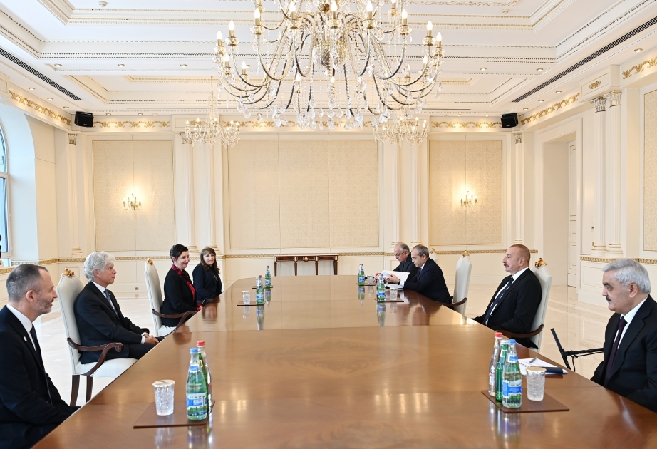 El Presidente de Azerbaiyán recibió al Presidente de Exploración y Producción de TotalEnergies