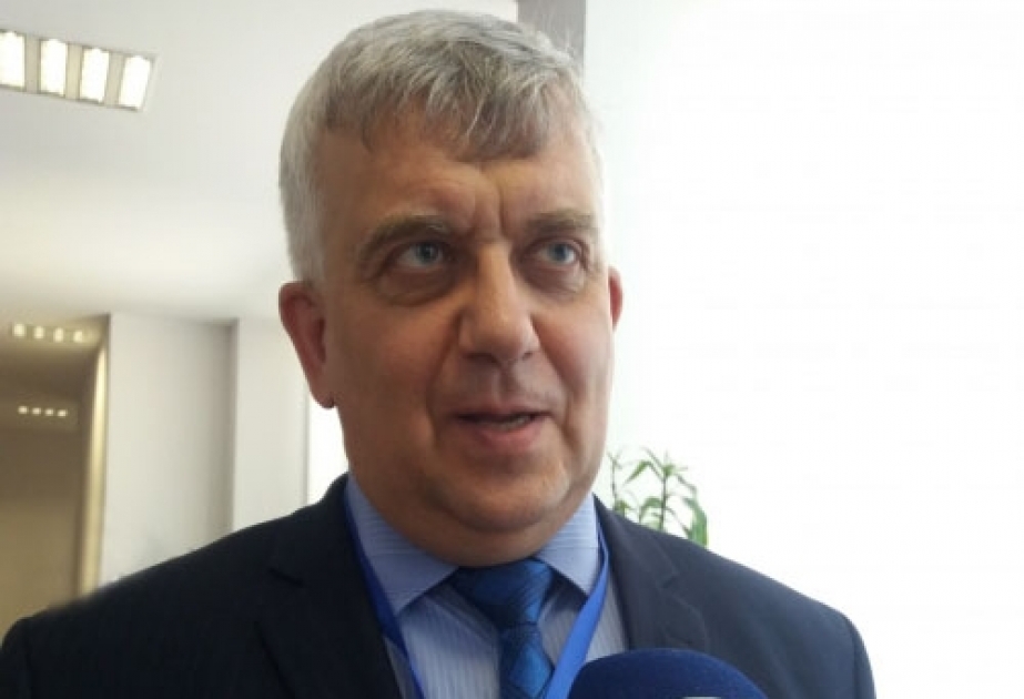 Oleq Kuznetsov: Ermənistan Azərbaycan və Türkiyə ilə normal münasibətlər qurmaq üçün bir çox iddialarından əl çəkməlidir