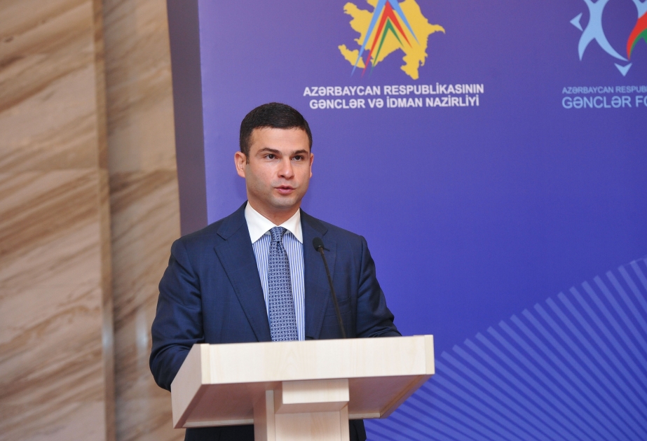 Müxtəlif sahələrdə peşə təhsili alan gənclər biznes təlimlərinə cəlb olunacaq