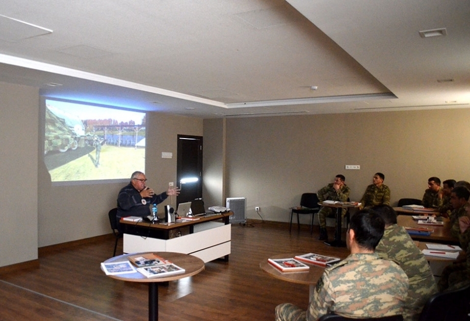Azerbaijan’s Defense Ministry organizes seminars on international humanitarian law