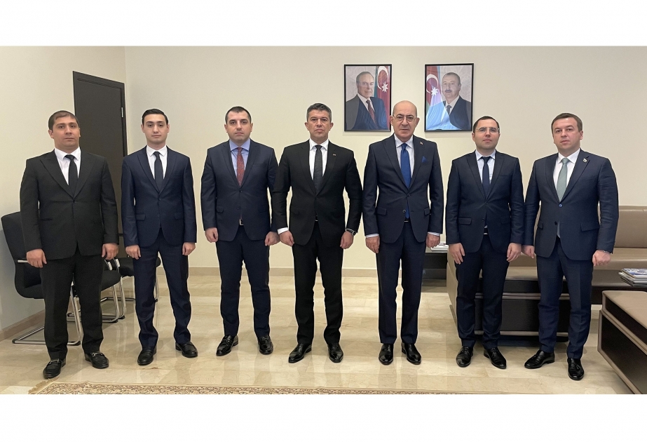 Ümummilli lider Heydər Əliyevin xatirəsi Əbu-Dabidə anılıb
