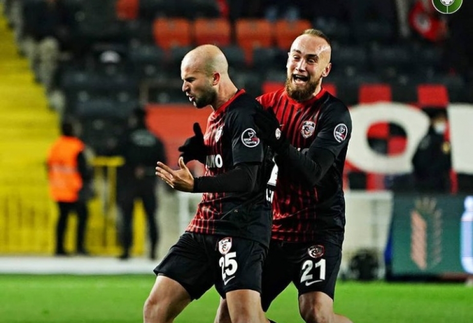 Türkiyə Superliqası: "Fənərbağça" və "Qalatasaray" klubları məğlub olublar