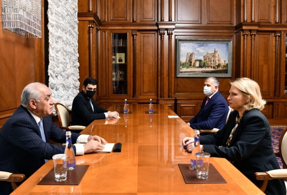 رئيس الوزراء يستقبل وزيرة الاقتصاد والتنمية المستدامة الجورجية – صورة