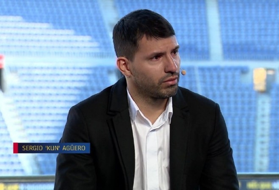 Serxio Aqüero səhhətindəki problemlərlə əlaqədar karyerasını başa vurduğunu elan edib