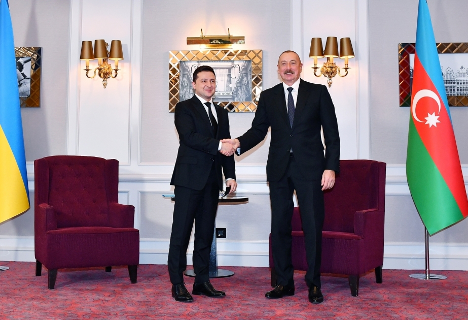 Präsident Ilham Aliyev und Präsident Wolodymyr Selenskyj treffen sich in Brüssel VIDEO