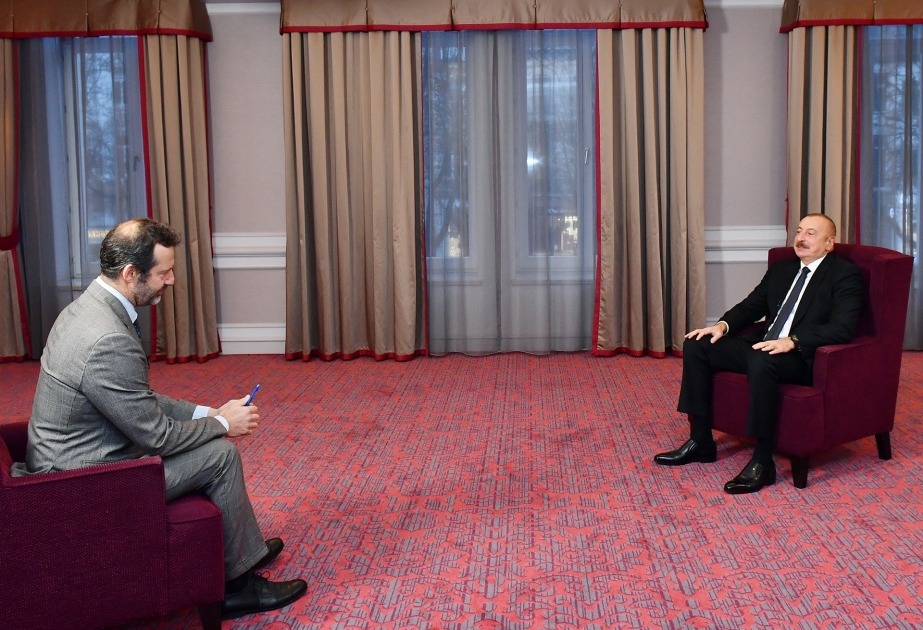 Presidente: “Queremos justicia, instamos que se le dé a Azerbaiyán la misma cantidad de dinero y bajo las mismas condiciones”