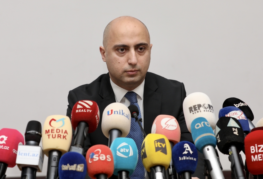 Emin Əmrullayev: Son illərdə 3500 məktəbin infrastrukturu yenilənib VİDEO