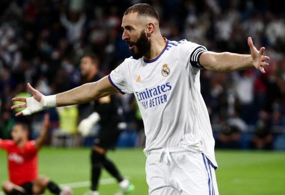 Kərim Benzema karyerasında 400-cü və 401-ci qollarını vurub