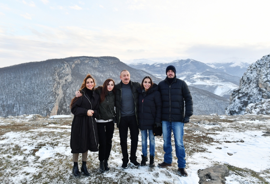 President Ilham Aliyev, First Lady Mehriban Aliyeva and family members visited Shusha city VIDEO