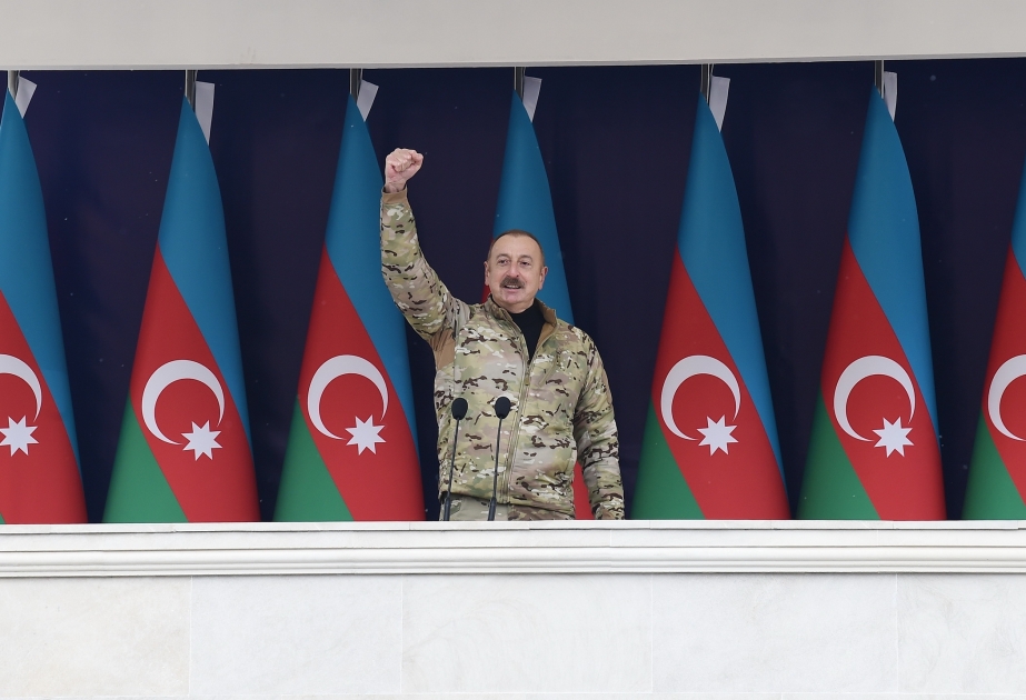 Präsident Ilham Aliyev zu Besuch in Siedlung Hadrud VIDEO