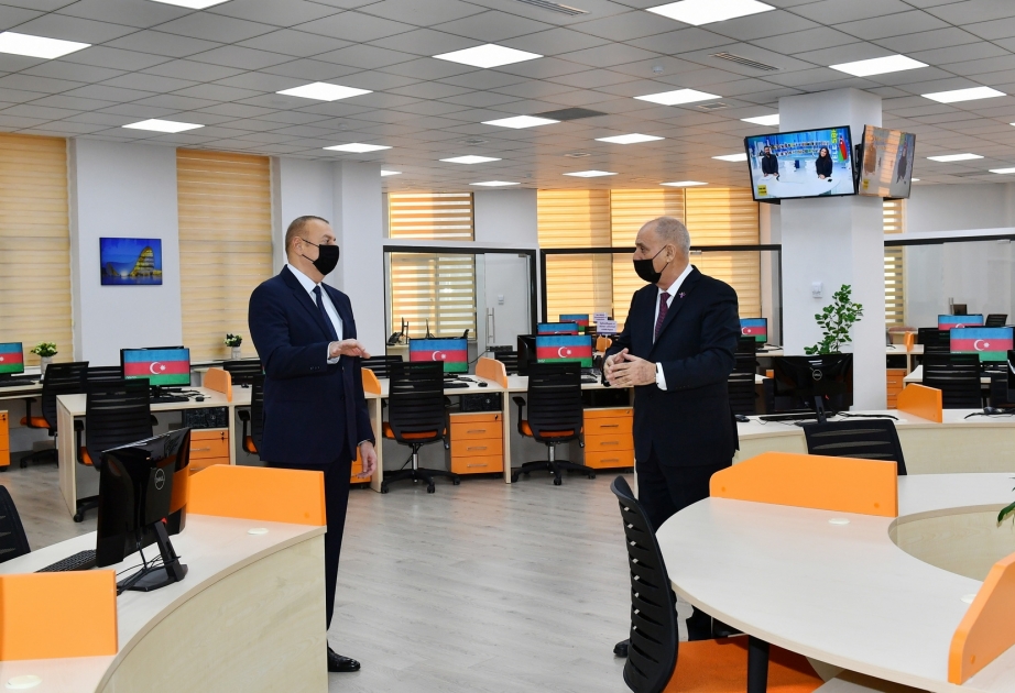 Le président Ilham Aliyev a visité le nouveau bâtiment de l’AZERTAC VIDEO