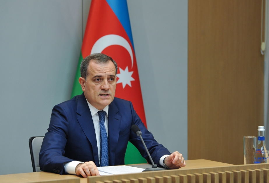 جيهون بيراموف: أذربيجان تعرض على أرمينيا إقامة علاقات على أساس قواعد ومبادئ القانون الدولي