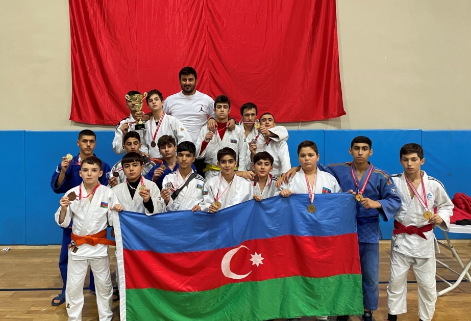 Junior Azerbaijani judokas take 8 golds in Turkey