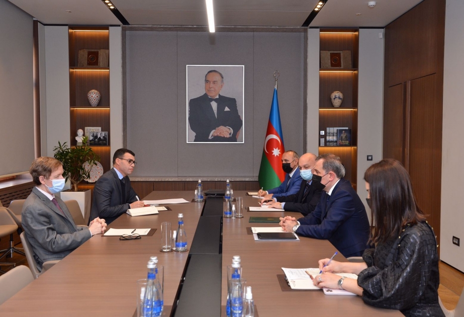 Əlcəzairin ölkəmizdəki yeni səfiri postmünaqişə dövründə bölgədəki vəziyyət barədə məlumatlandırılıb