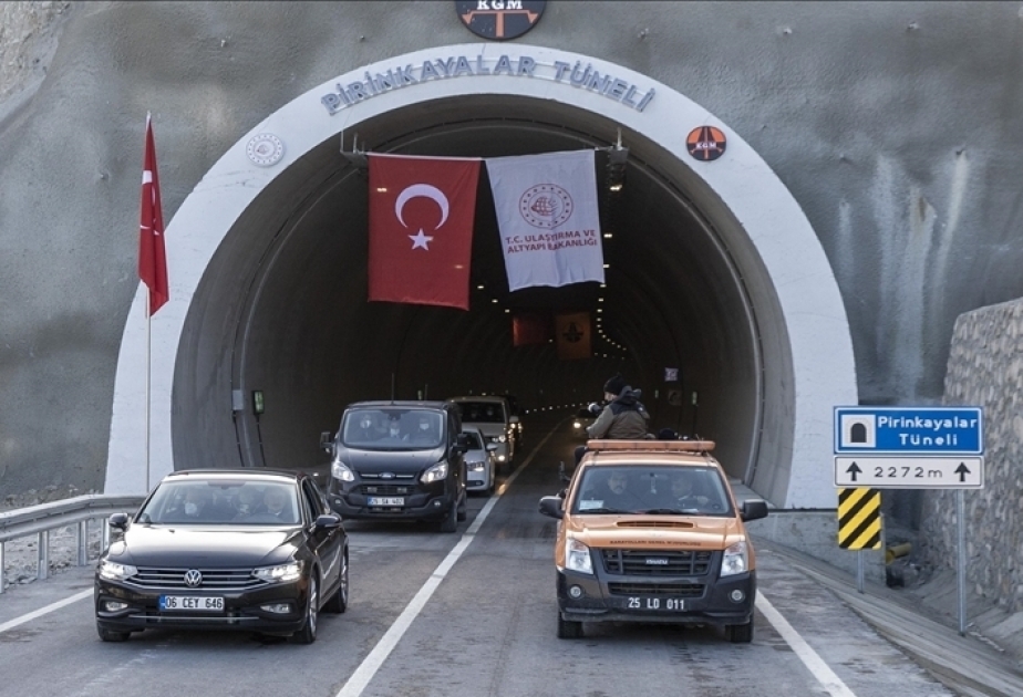 Erdogan inaugurates road tunnel connecting Turkey to Caucasus