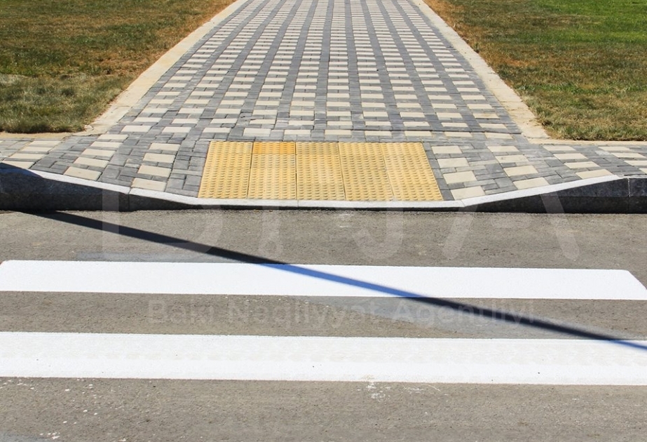 Cari ildə 26 küçə və prospektdə pandus inşa olunub