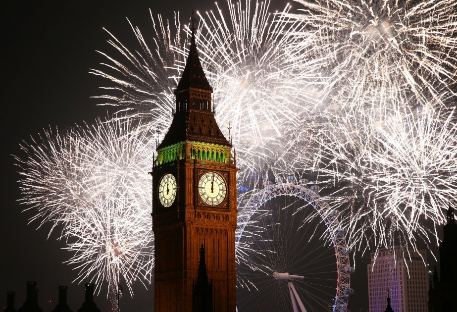 Big Ben rings on New Year’s Eve after four years of silence