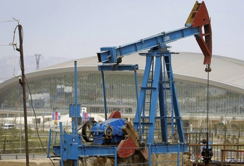 تجاوز برميل النفط الأذربيجاني 82 دولار