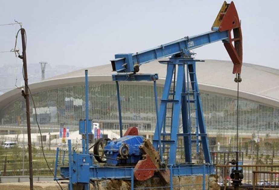 Цена азербайджанской нефти превысила 82 доллара
