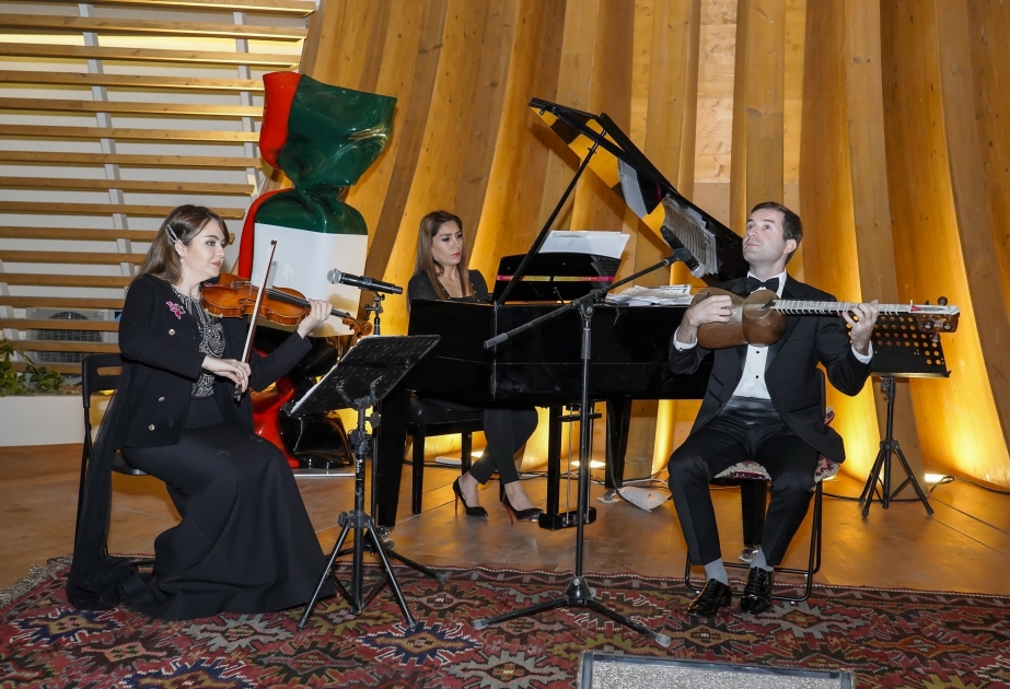Los artesanos de Azerbaiyán participan en la Expo 2020 de Dubai