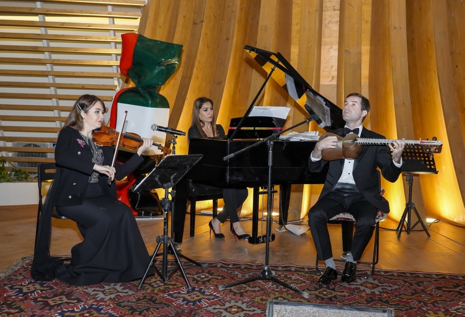 Azerbaijani musicians perform at Dubai Expo 2020