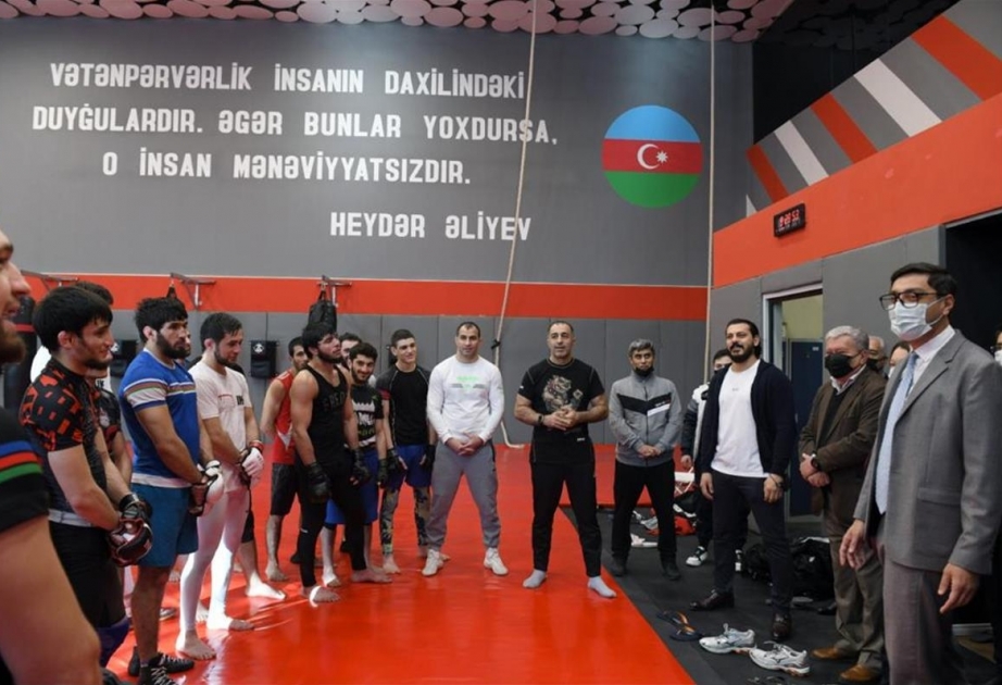 Gənclər və idman naziri Heydər Əliyev adına İdman Konsert Kompleksində yaradılan şəraitlə tanış olub