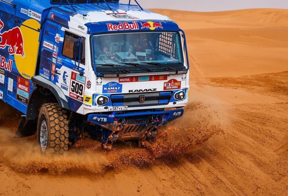 France weighs cancelling Dakar rally after suspected terror attack