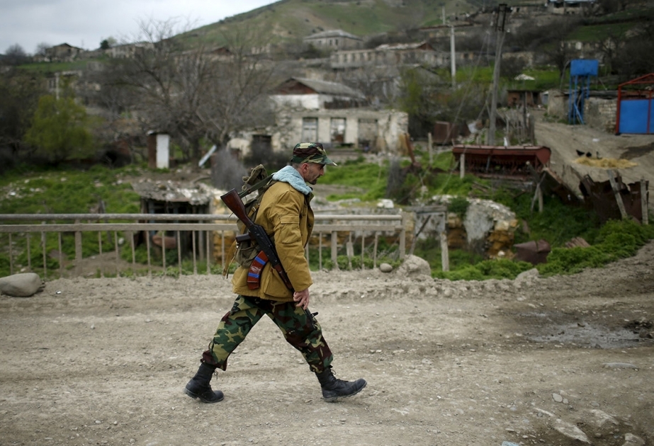 Más de 30 miembros del grupo armado ilegal armenio desertaron en masa