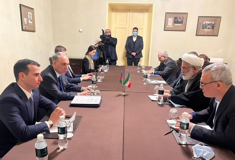 Le procureur général azerbaïdjanais rencontre son homologue iranien à Moscou