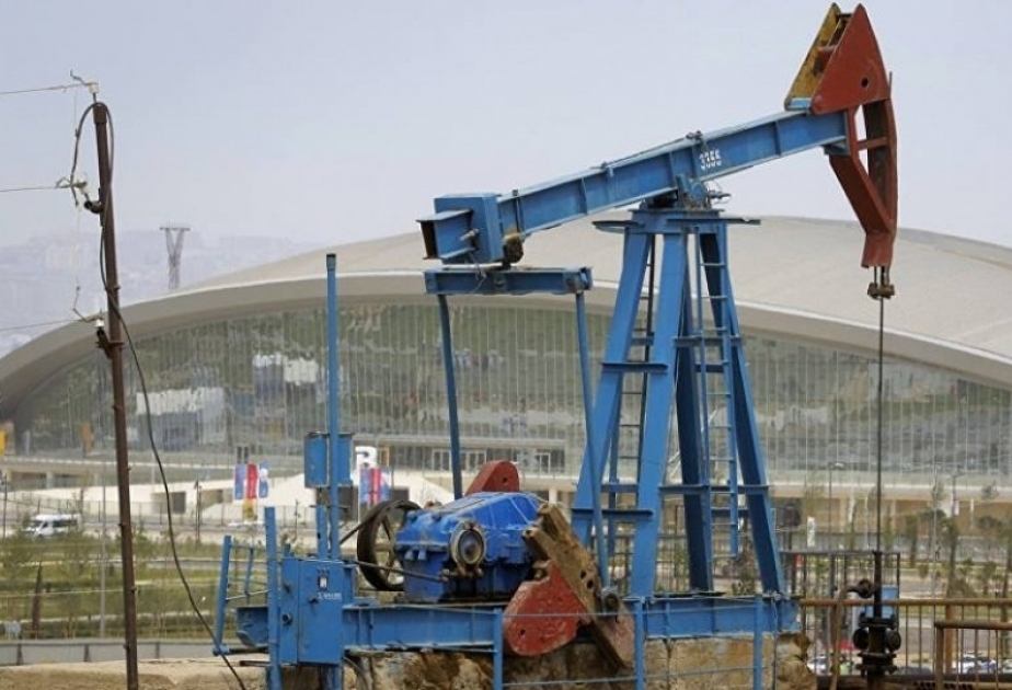Azerbaijani oil price hits one-year high