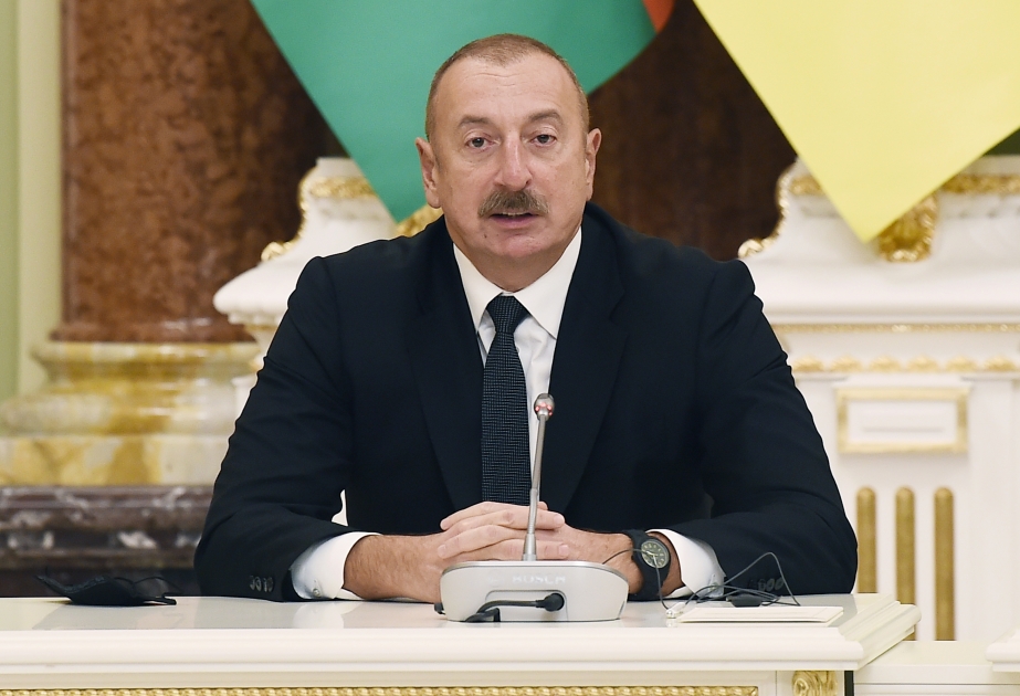 Azərbaycan Prezidenti: Ukraynaya bu səfər gələcək illər üçün də gözəl zəmin olacaq