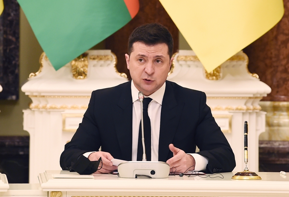 Volodimir Zelenski Prezident İlham Əliyevin Ukraynaya səfərini böyük rəmzi xarakter daşıyan xüsusi səfər adlandırıb