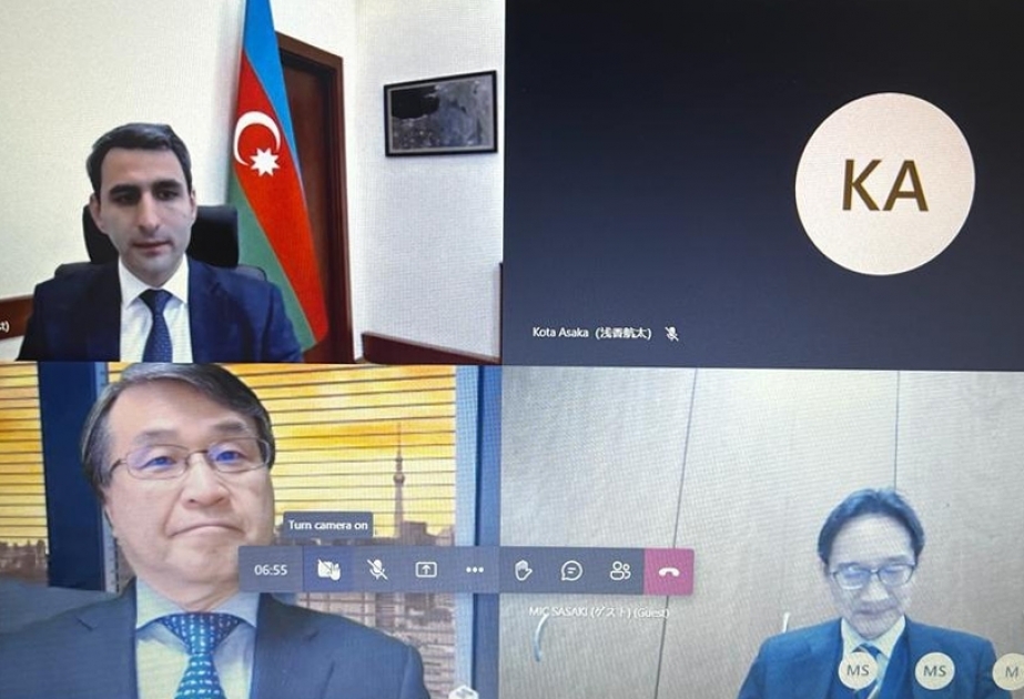 Azerbaiyán y Japón discuten la cooperación en materia de TIC