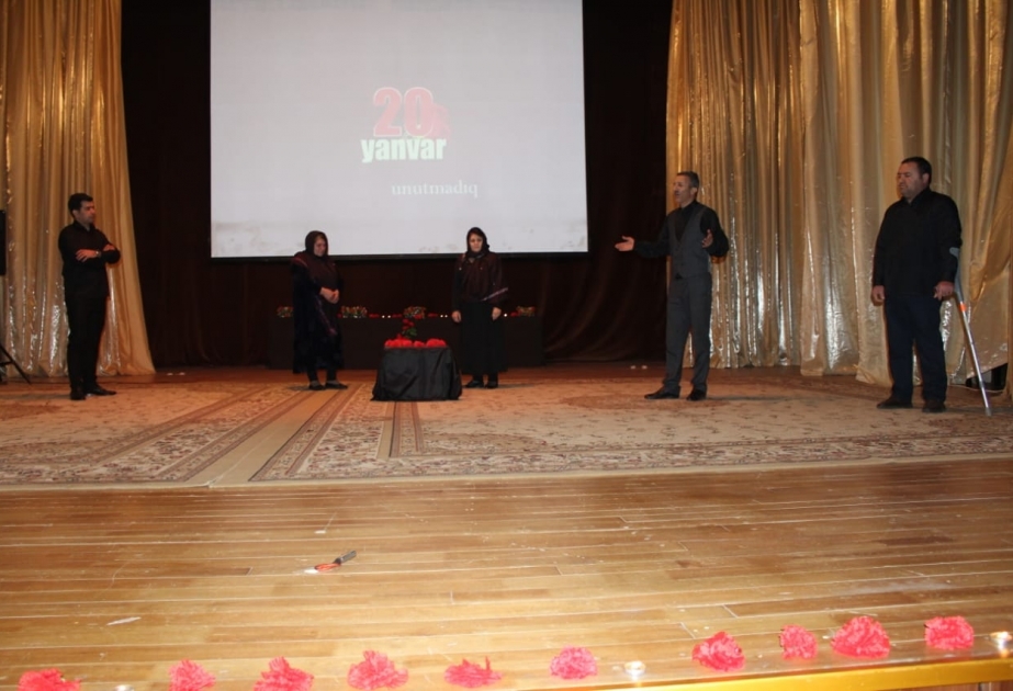 Sabirabadda “Siz torpaq uğrunda ölənlərsiniz!” adlı kompozisiya nümayiş olunub